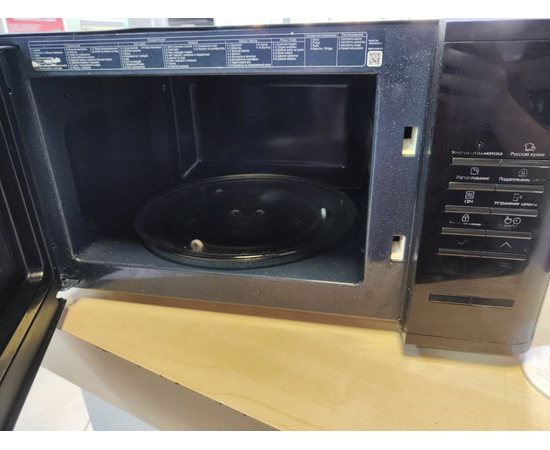  Микроволновая печь Samsung MS23K3513AK/BW 